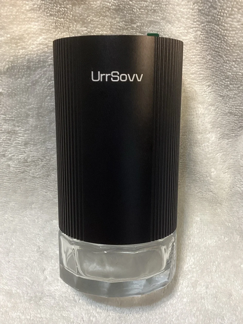 Waterless Essential Oil Diffuser - Black - Battery Operated - NEW